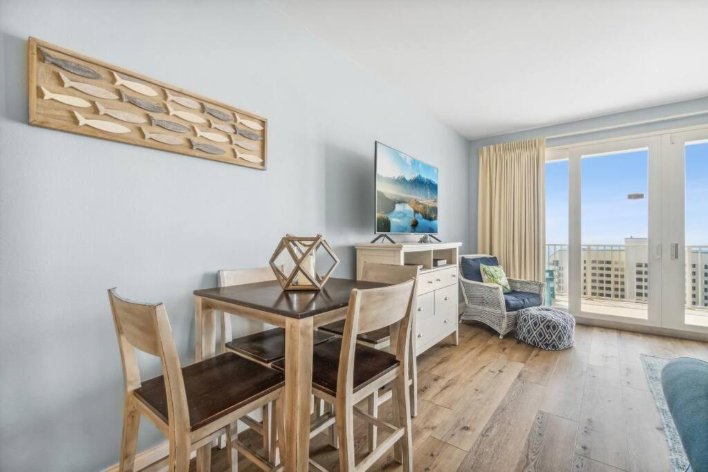Spacious Beach Condo With Gulf Views! Sleeps 8! By Dolce Vita Getaways Pcb Panama City Beach Extérieur photo