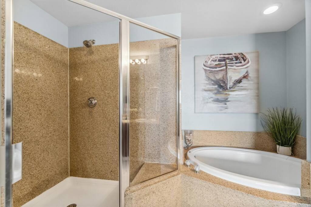 Spacious Beach Condo With Gulf Views! Sleeps 8! By Dolce Vita Getaways Pcb Panama City Beach Extérieur photo