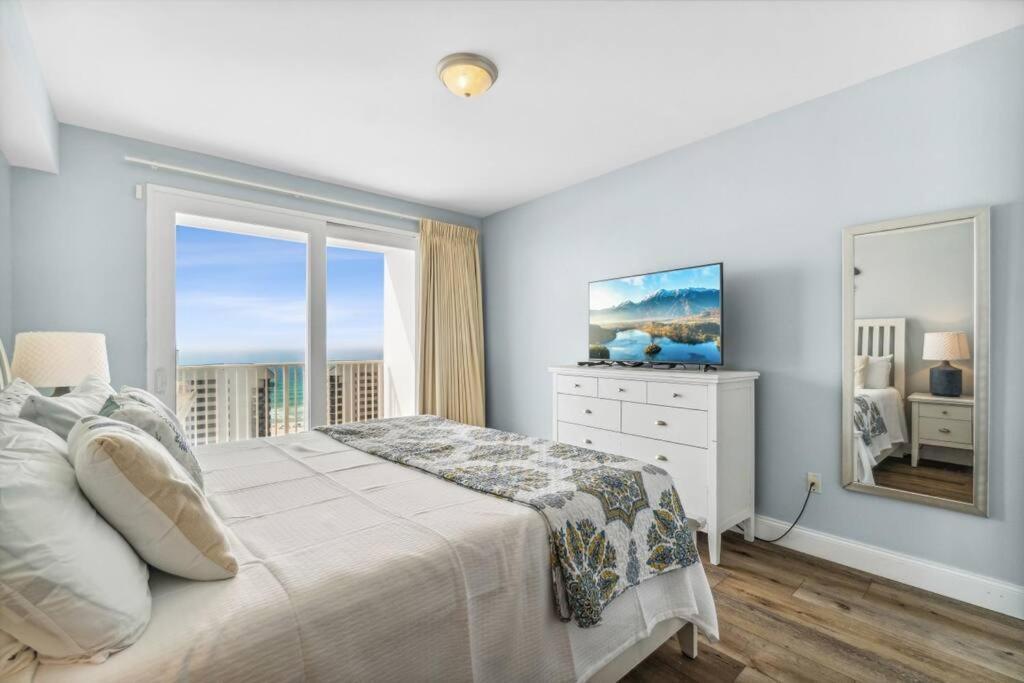 Spacious Beach Condo With Gulf Views! Sleeps 8! By Dolce Vita Getaways Pcb Panama City Beach Extérieur photo